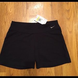 NIKE DRYFIT SHORTS NWT